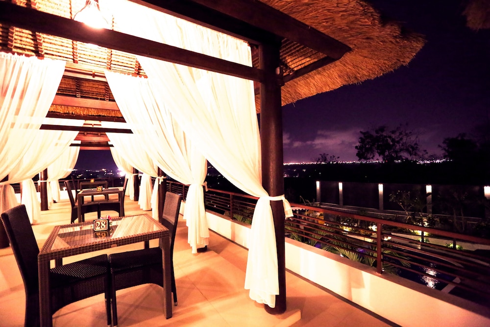 Luxotic Private Villa and Resort 14/50