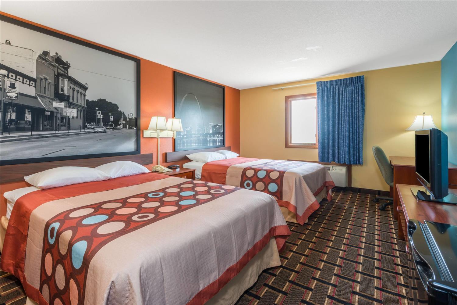 Super 8 By Wyndham Staunton 9/23