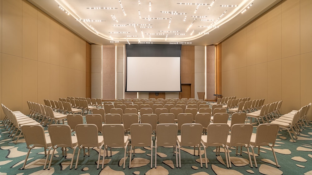 Swissotel Resort and Spa Cesme 56/67