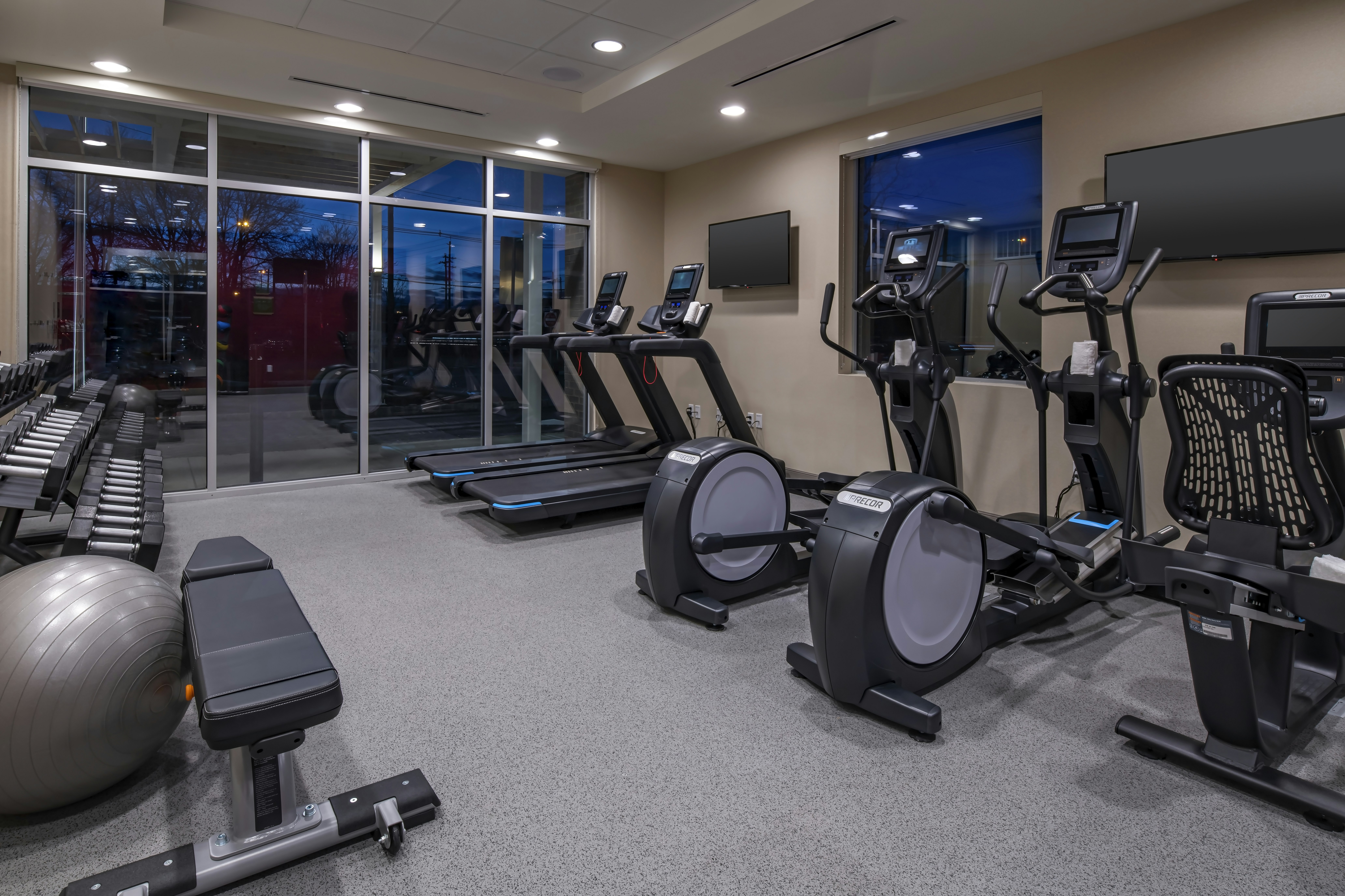 Home2 Suites by Hilton Wayne 7/22