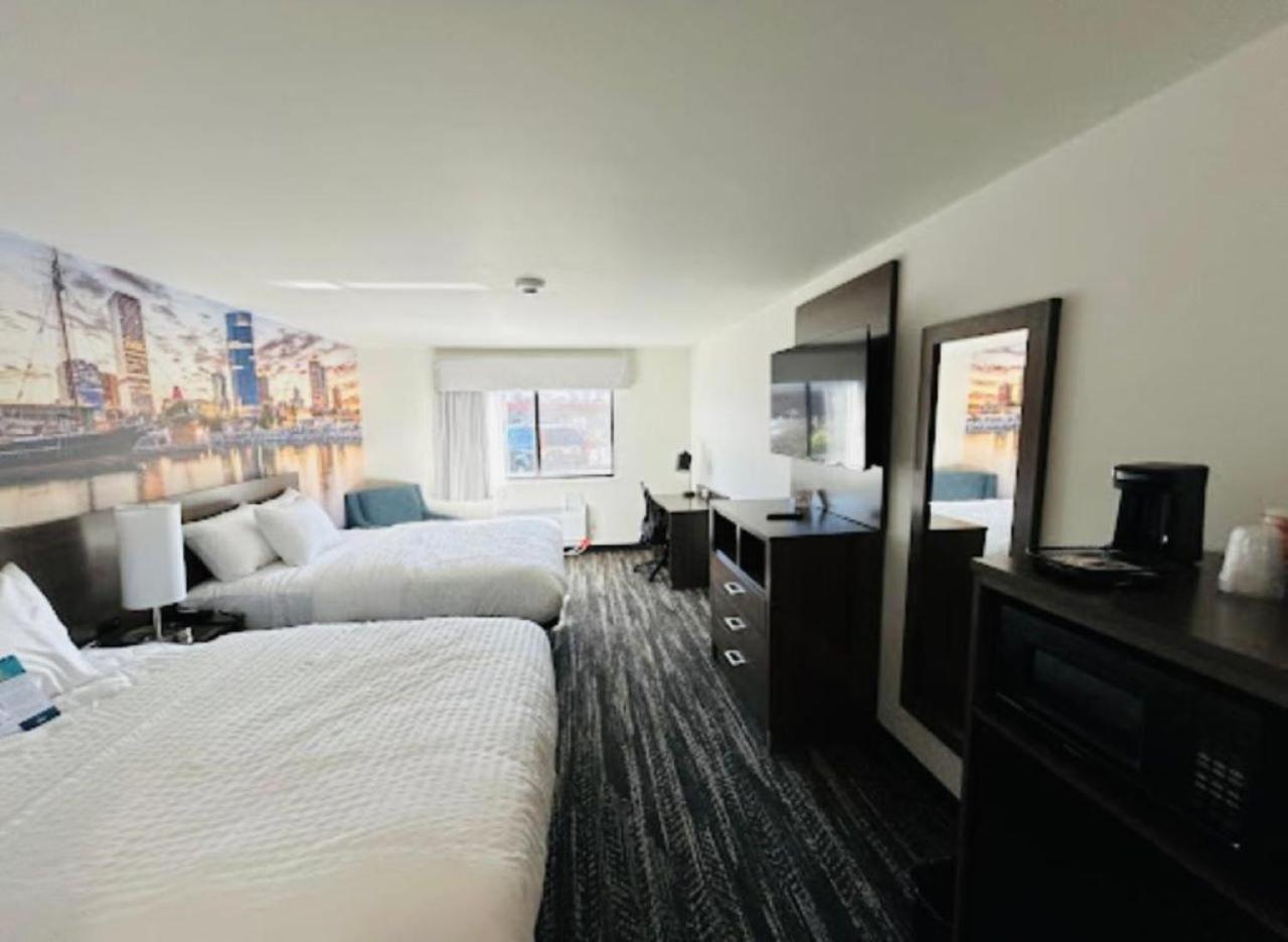 ROOM, 2 QUEEN BEDS