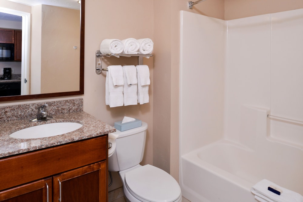 Candlewood Suites Boise-Meridian 10/56