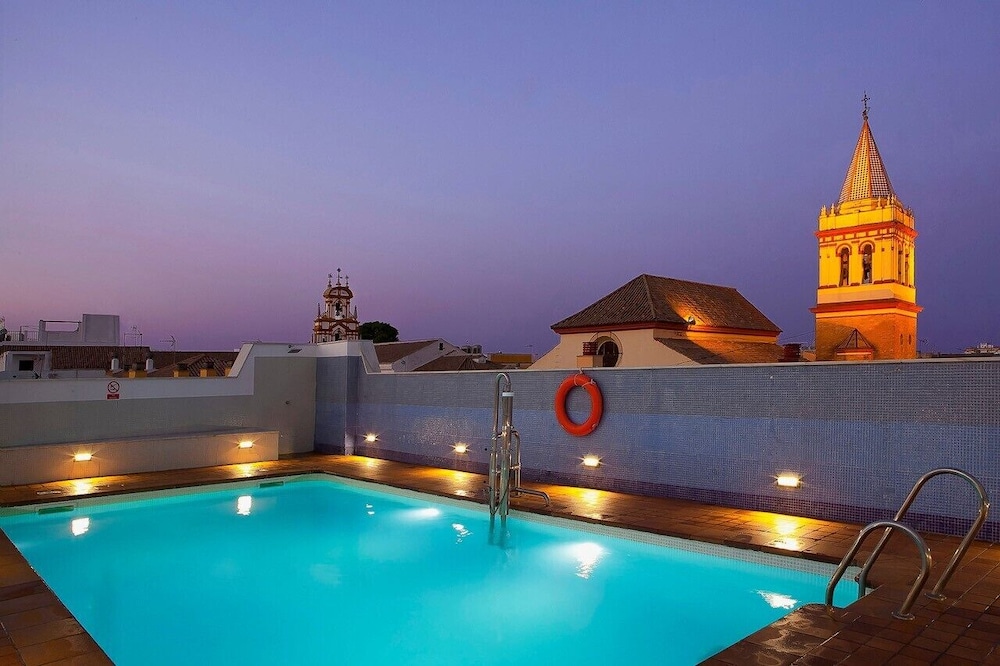San Gil Hotel 49/56