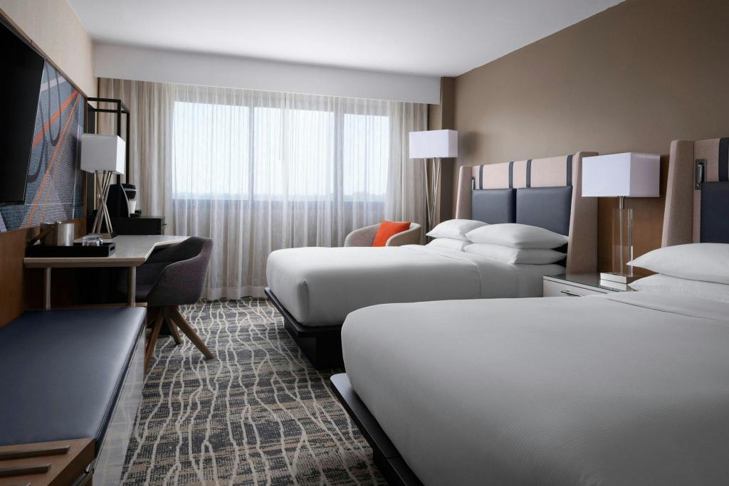 Guest Room, 2 Queen Beds, Concierge Level