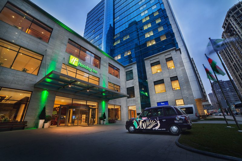 Holiday Inn Baku 57/59