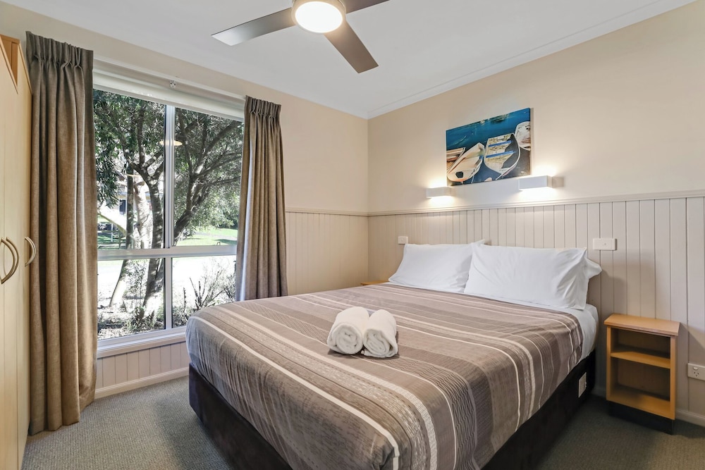 3 Bedrooms, Garden, Spa, Queen and Twin Beds