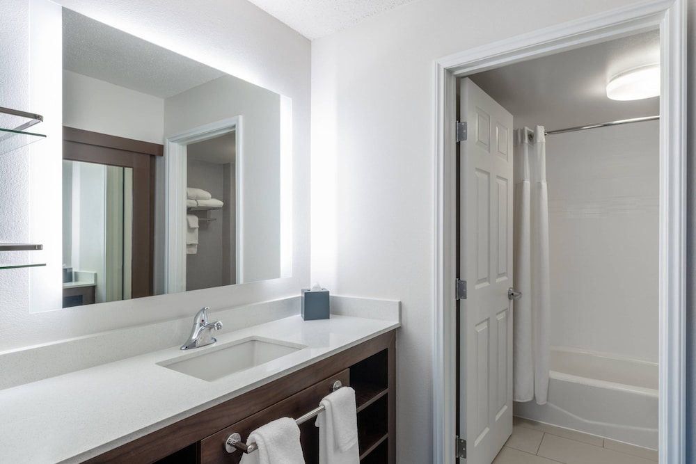 Residence Inn Austin South 10/28