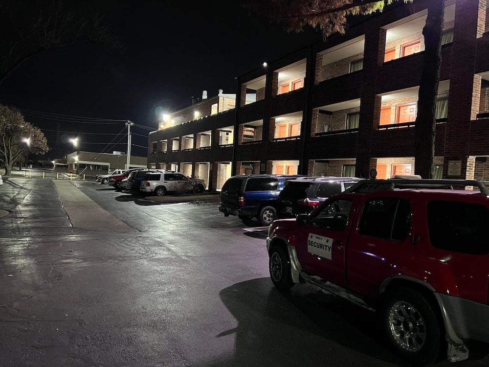 Motel6 Oklahoma City, OK - Fairgrounds West 38/42