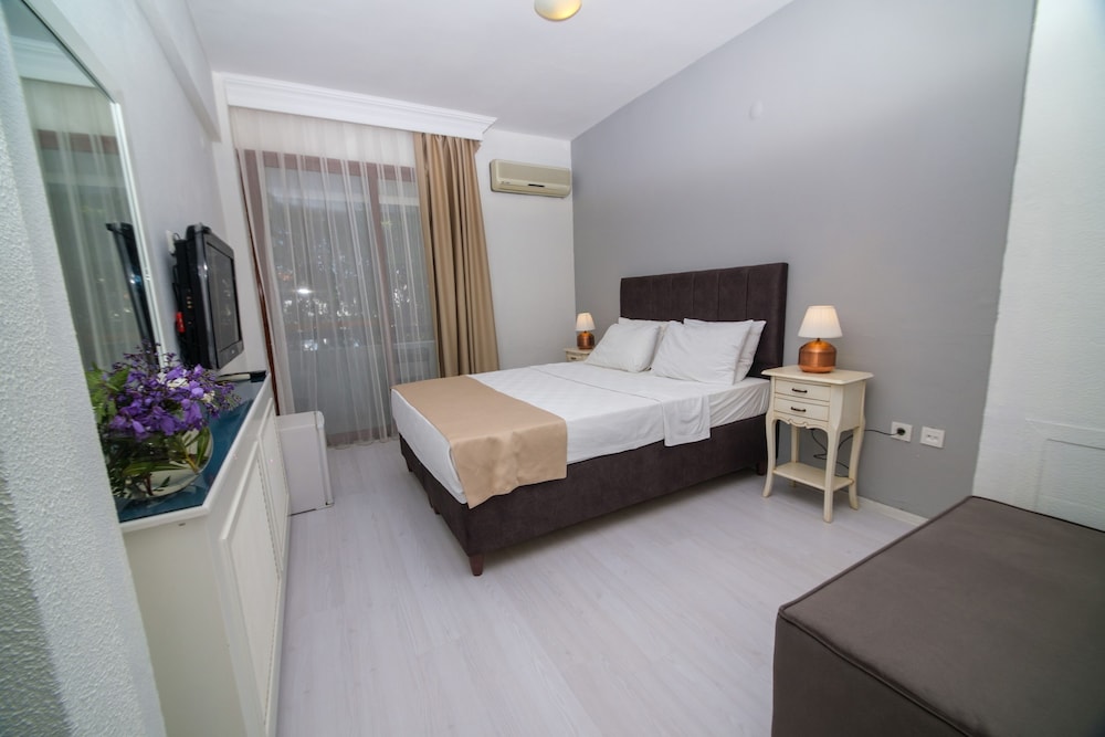 Cesurlar Hotel 12/29
