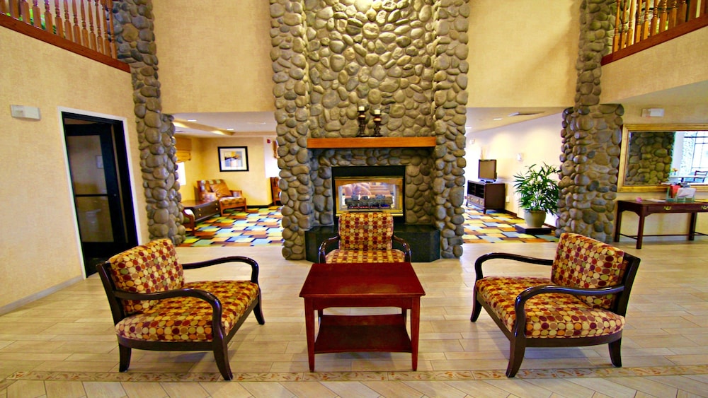 Holiday Inn Express Fallon 64/81