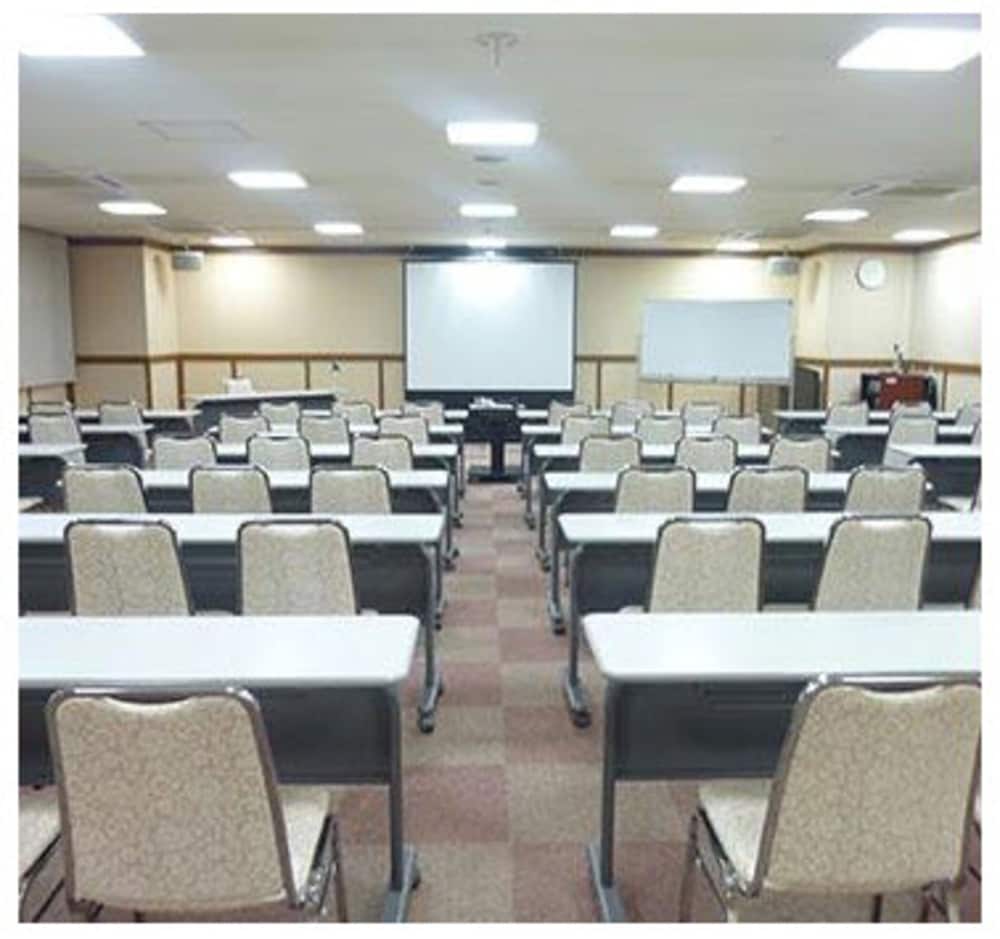Yaoji Hakata Hotel 36/40