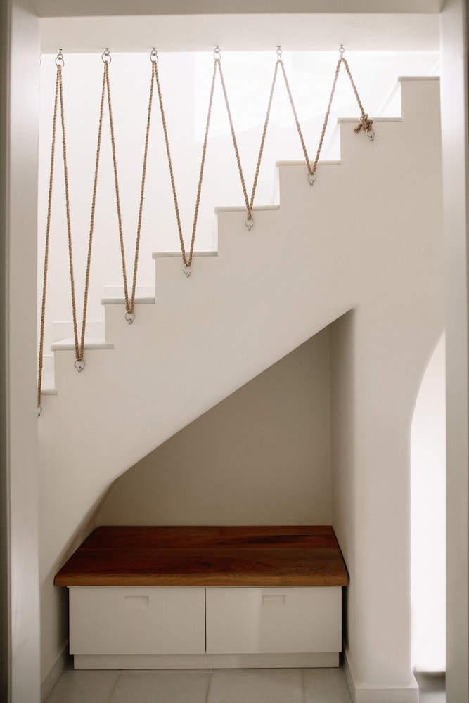 Ammothines Cycladic Suites 5/59