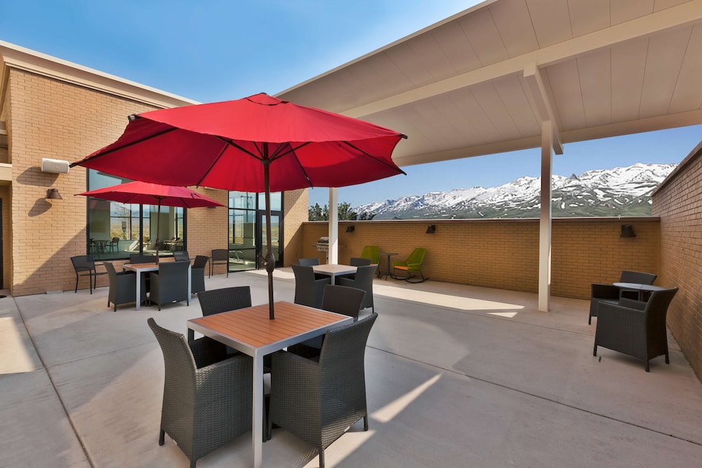 Hampton Inn Suites Wells Nv 26/33