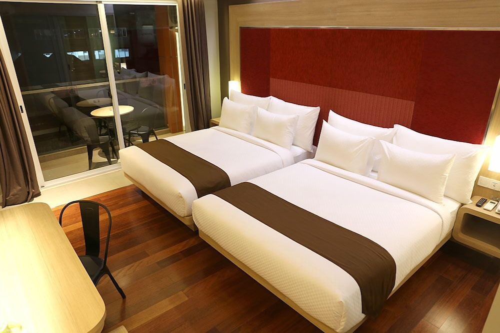 SUPERIOR, TWIN BEDS