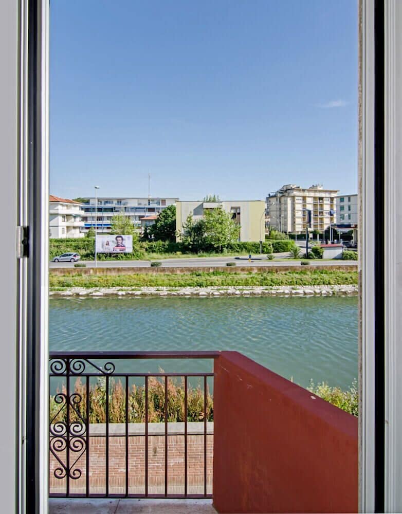 HOTEL LAURIN 4/46