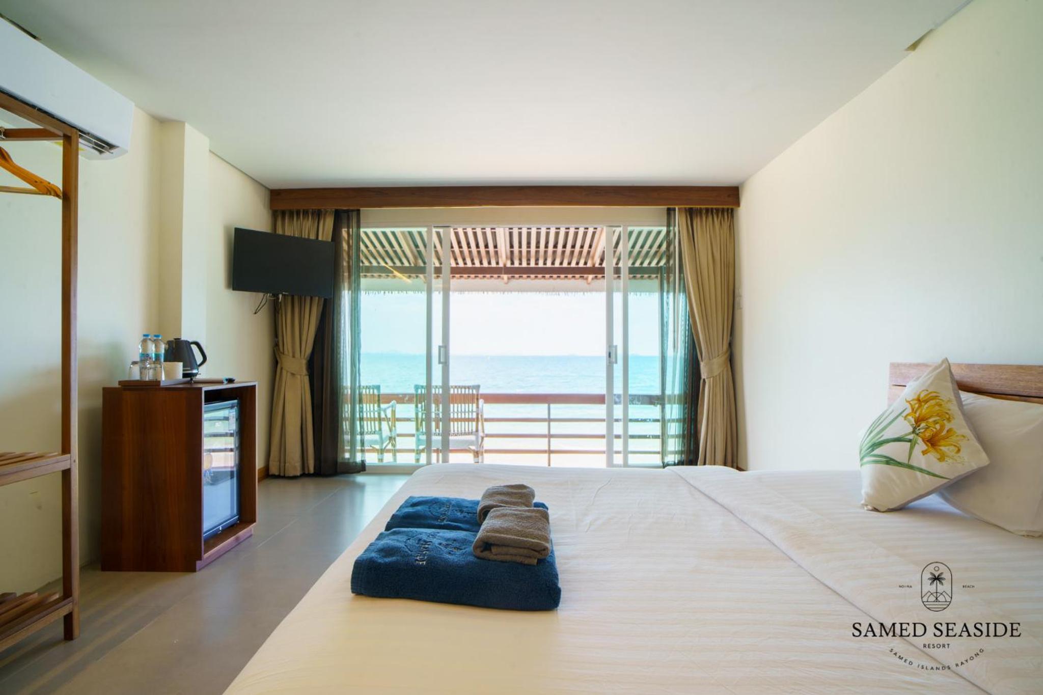 Room, Beach Front