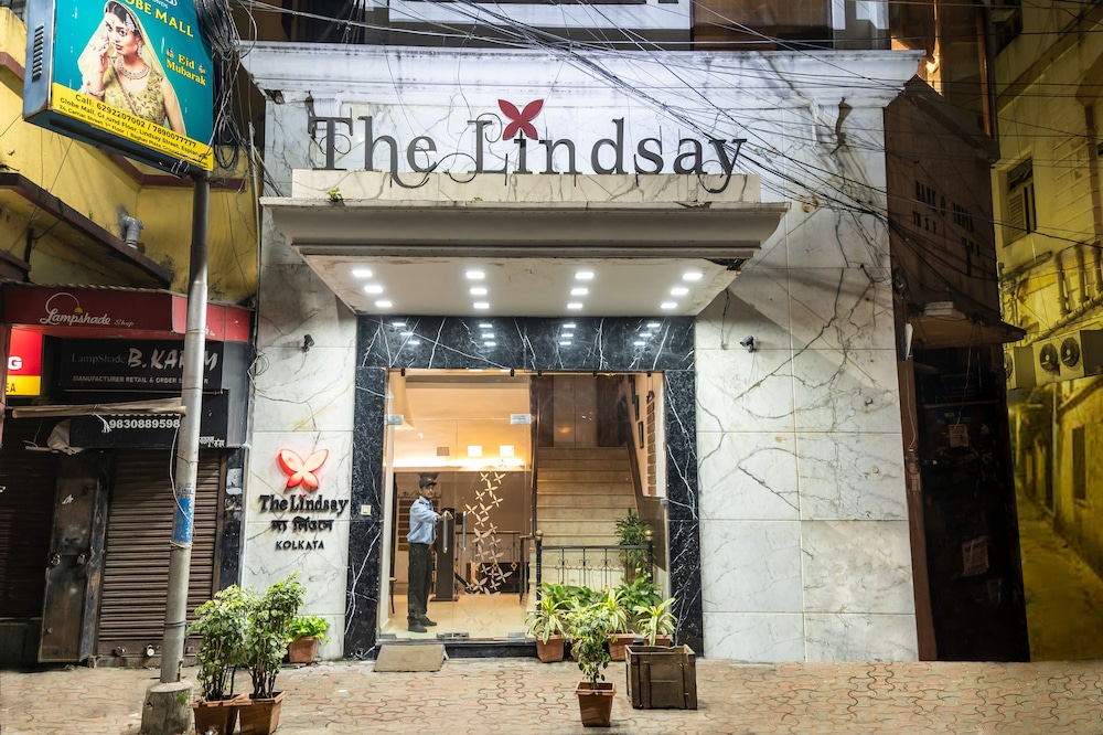 The Lindsay photo4