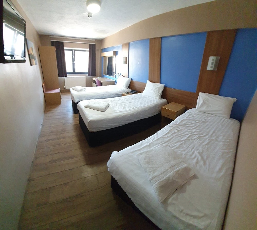 Gilson Hotel 11/38