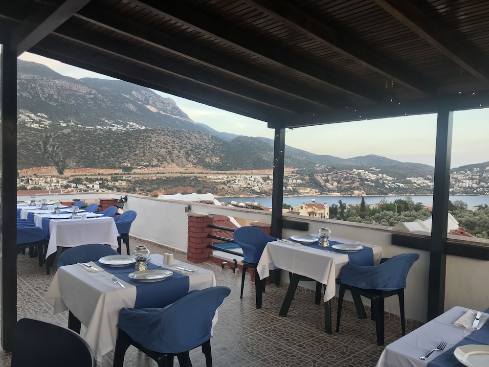 Lizo Hotel 17/38