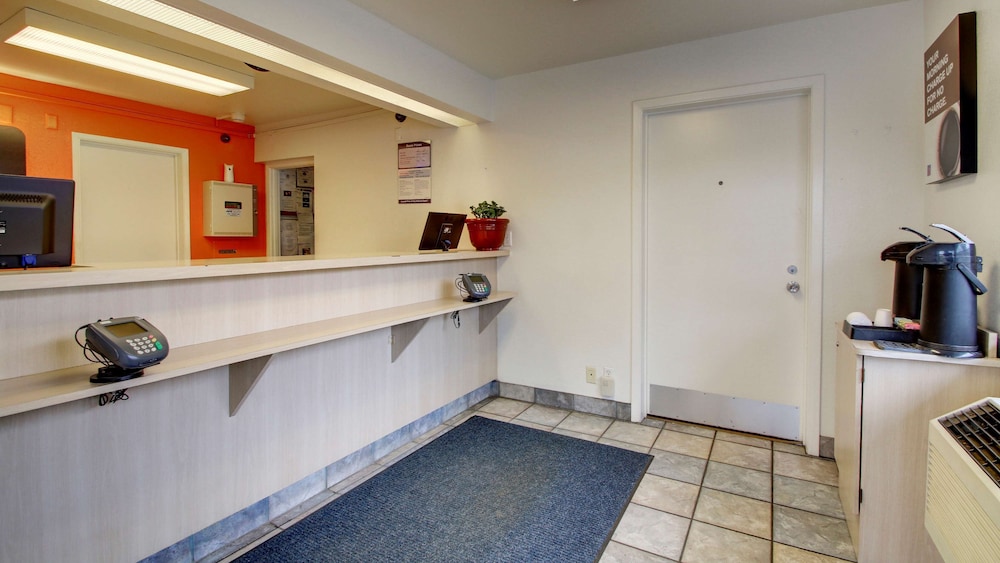 Motel6 Elizabethtown, KY 9/55