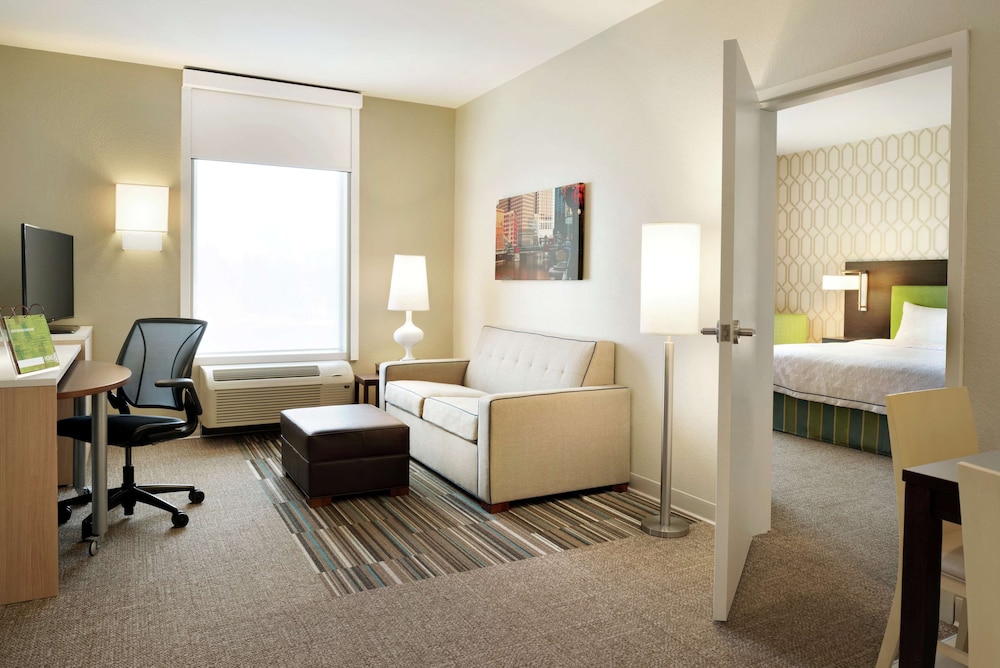 Home2 Suites By Hilton Milwaukee Brookfield 47/47