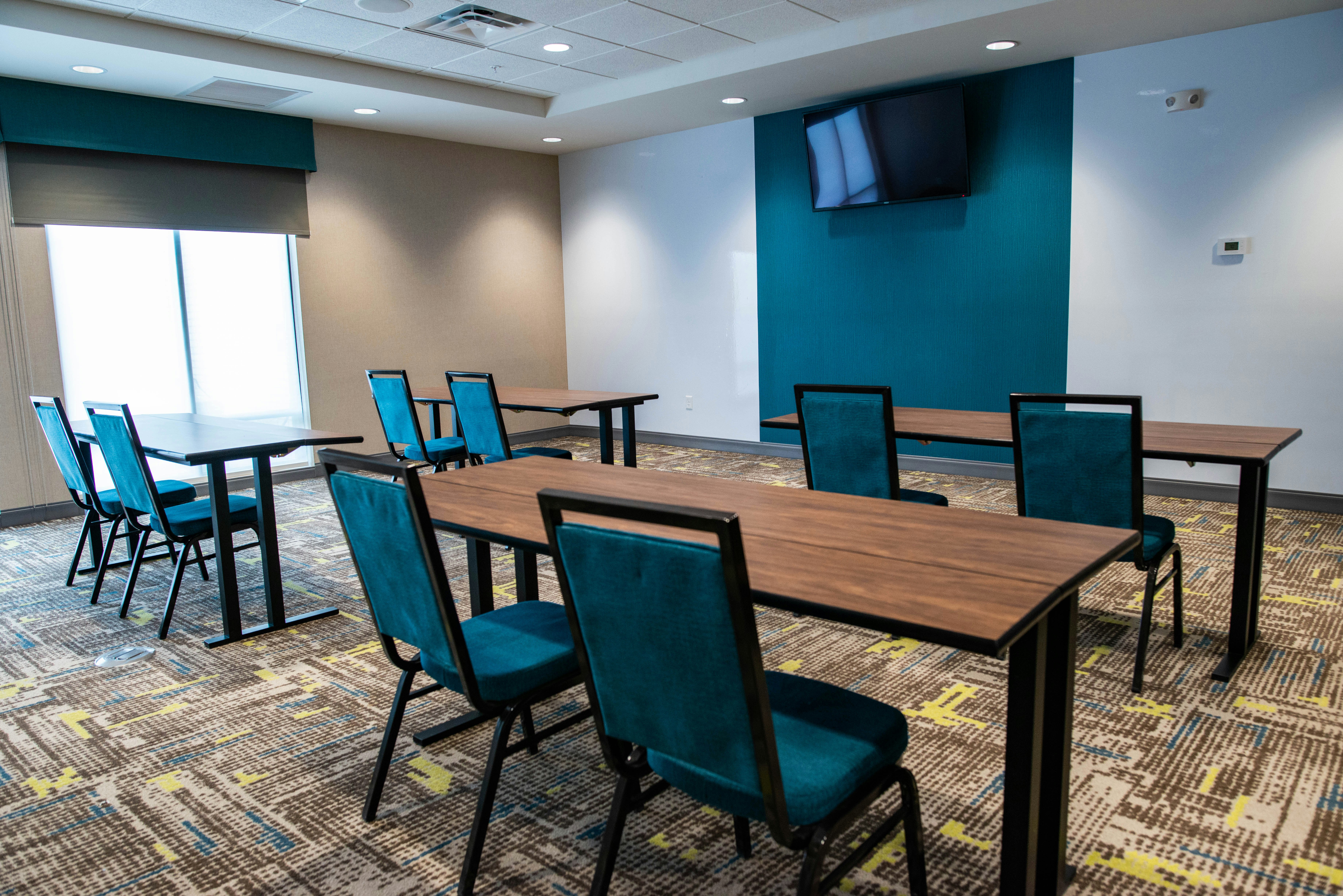 Hampton Inn Paris IL 20/24