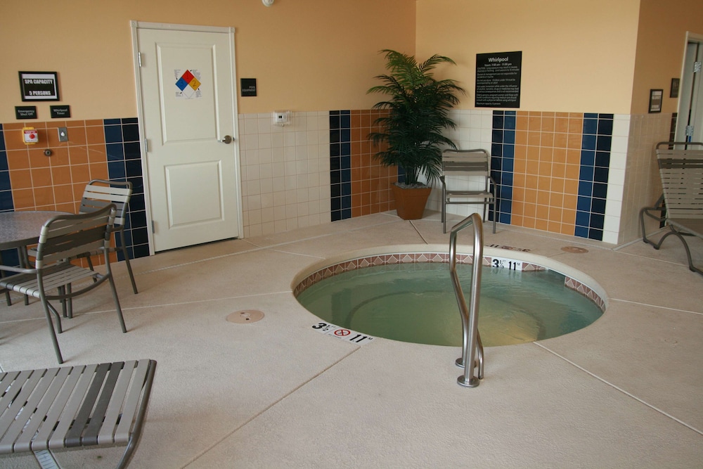 Hampton Inn Denver Northeast Brighton 36/46