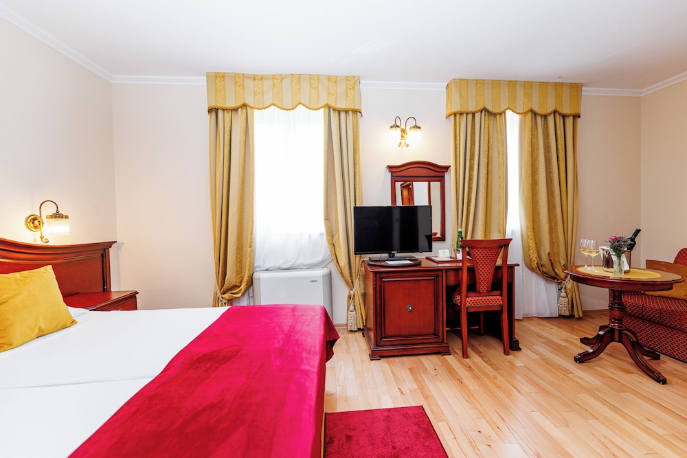 STANDARD, TWIN BEDS
