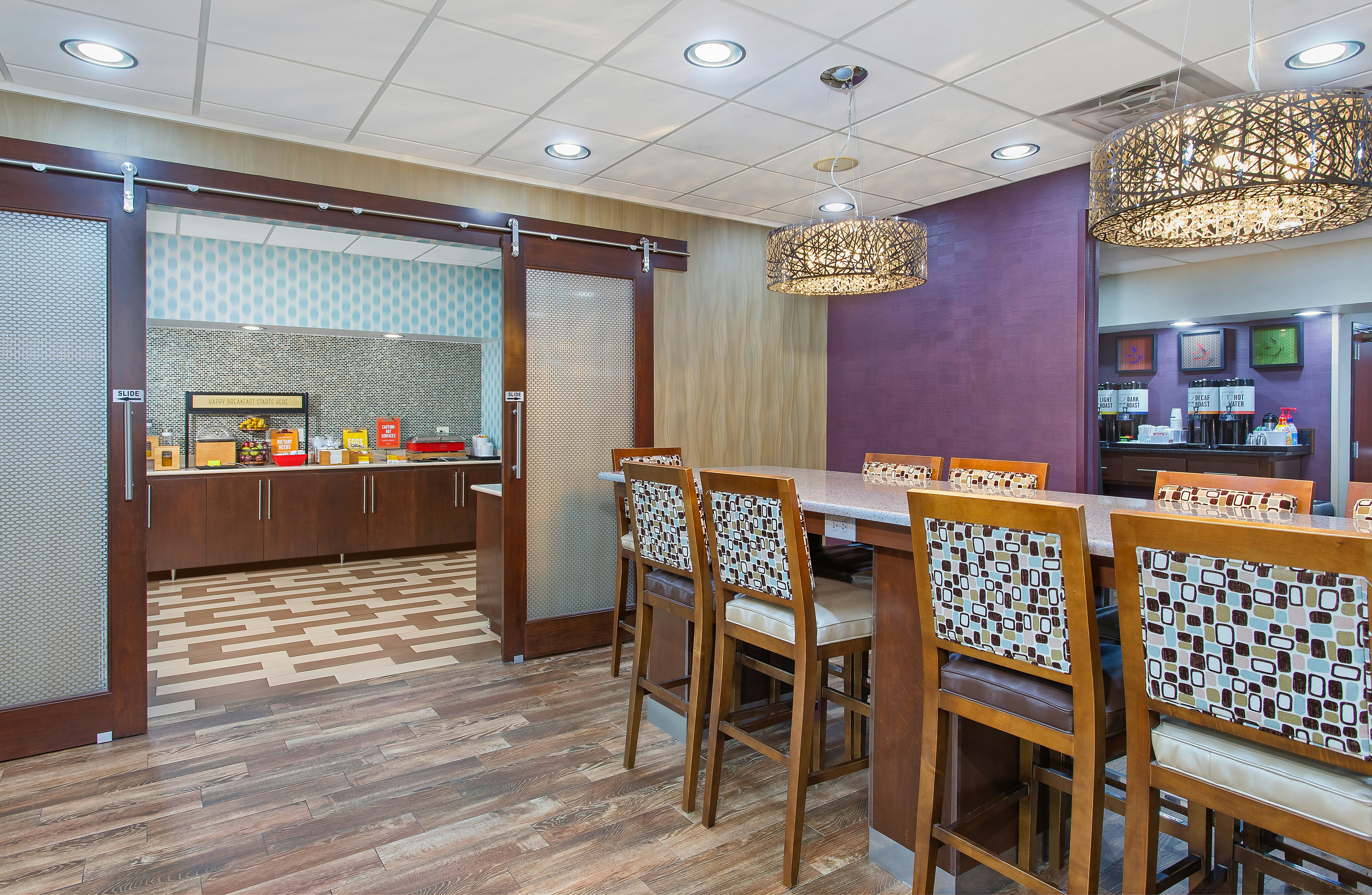 Hampton Inn Cullman 39/56