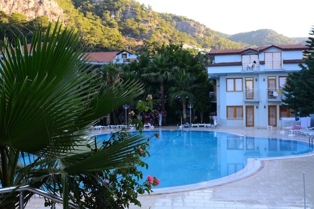 Dream of Oludeniz 95/98