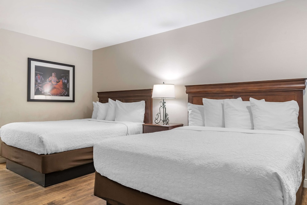Best Western Rose Garden Inn 11/37