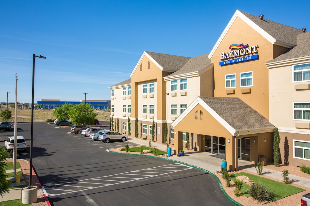 Baymont By Wyndham Albuquerque Airport 60/66