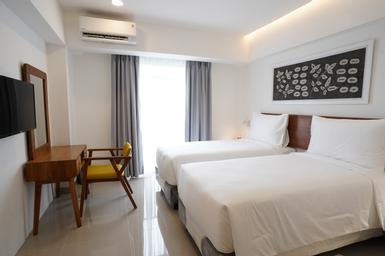 Hollywood, Superior, Twin Beds, Garden View