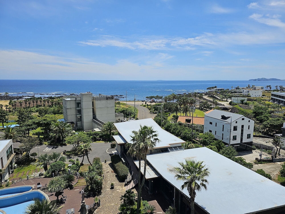 Hotel Scarboro 45/50