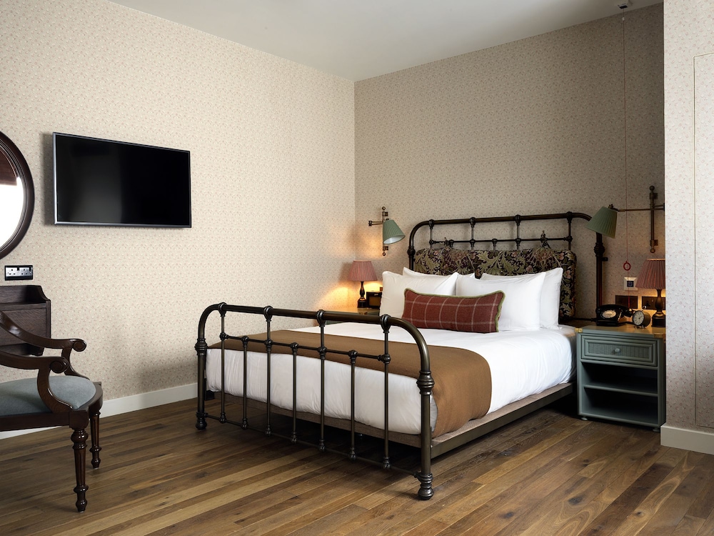 room, accessible