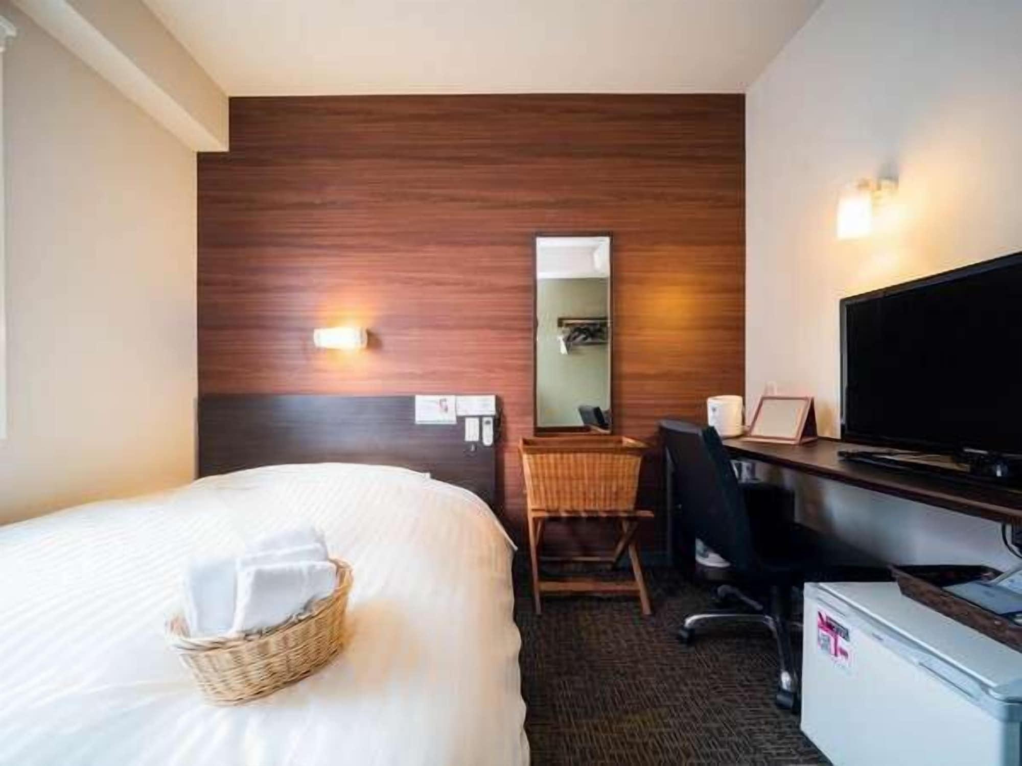 Super Hotel Oita Nakatsu-Ekimae 9/15