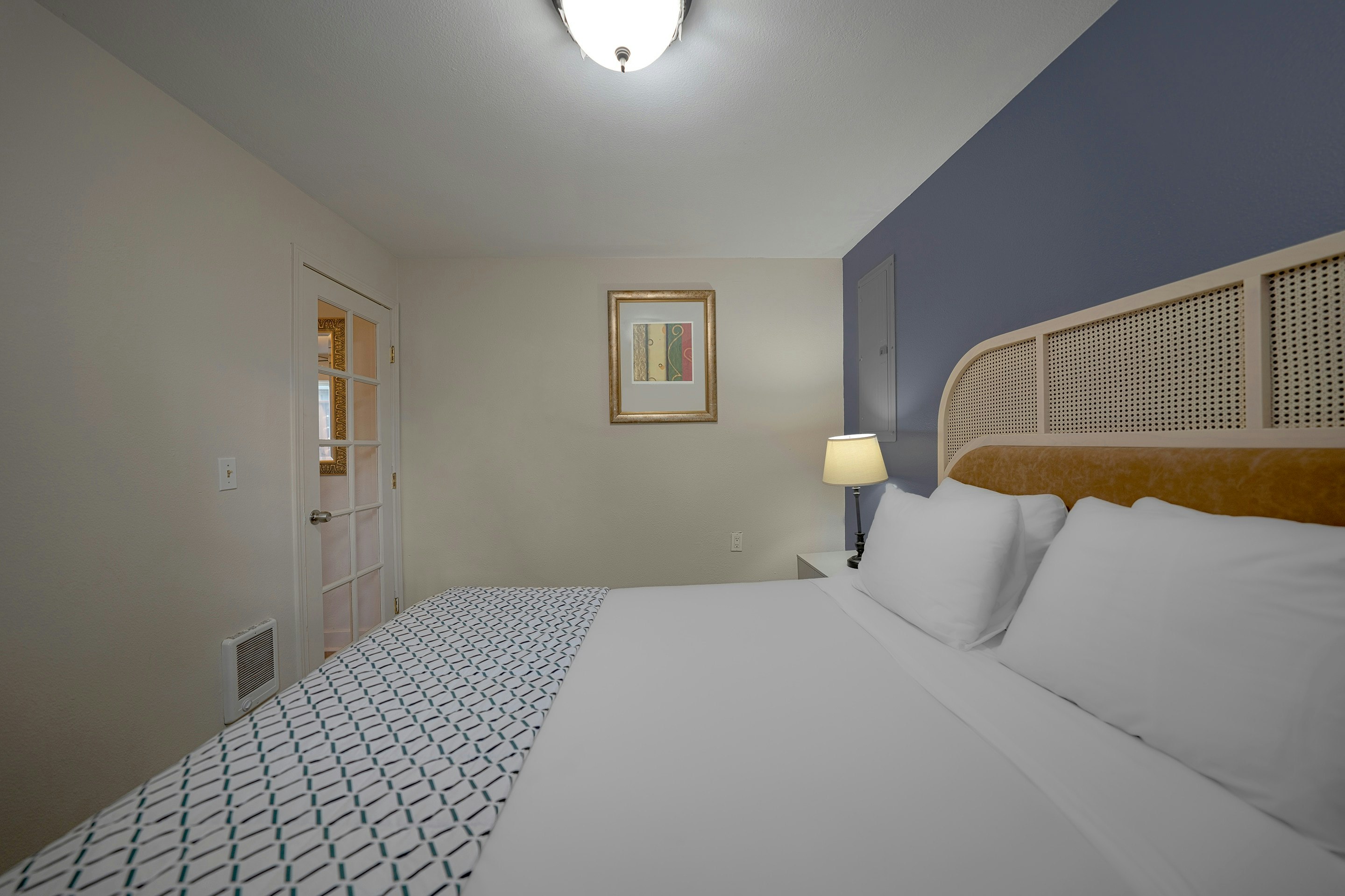 Room at City Center Motel by OYO, SEASIDE - OR