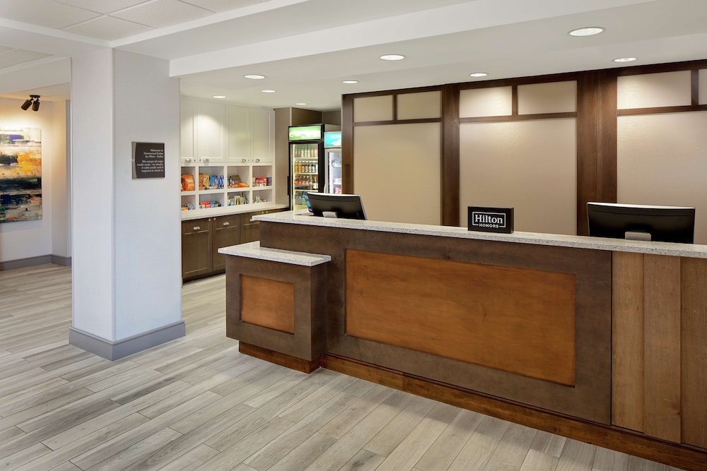 Lobby at Homewood Suites - Dallas/Market Center, DALLAS - TX