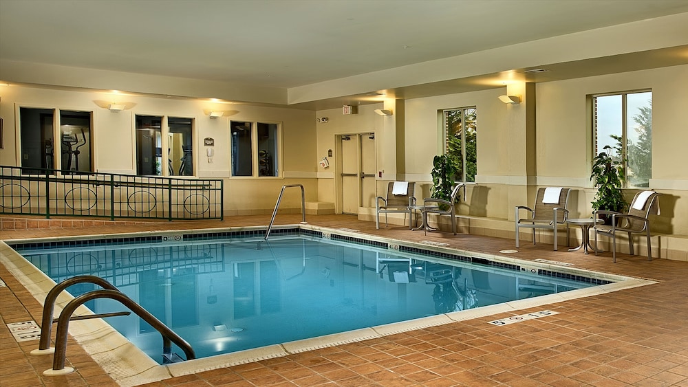swimming pool spa