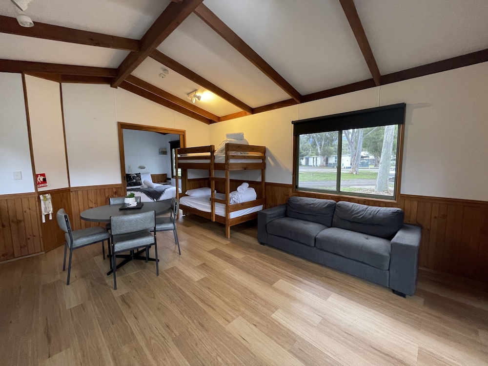 Breeze Holiday Parks Grampians 20/48