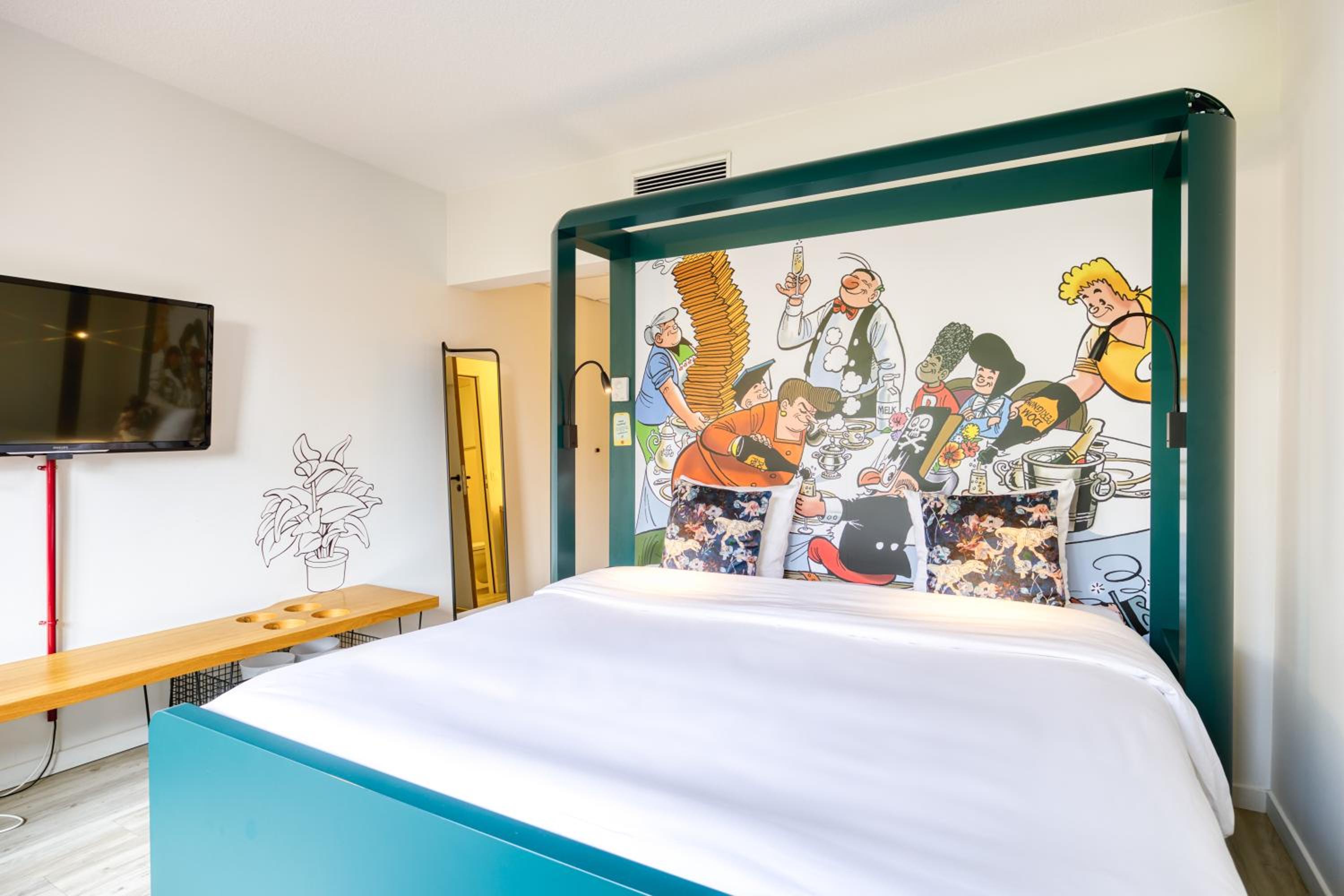 Superior, King Bed