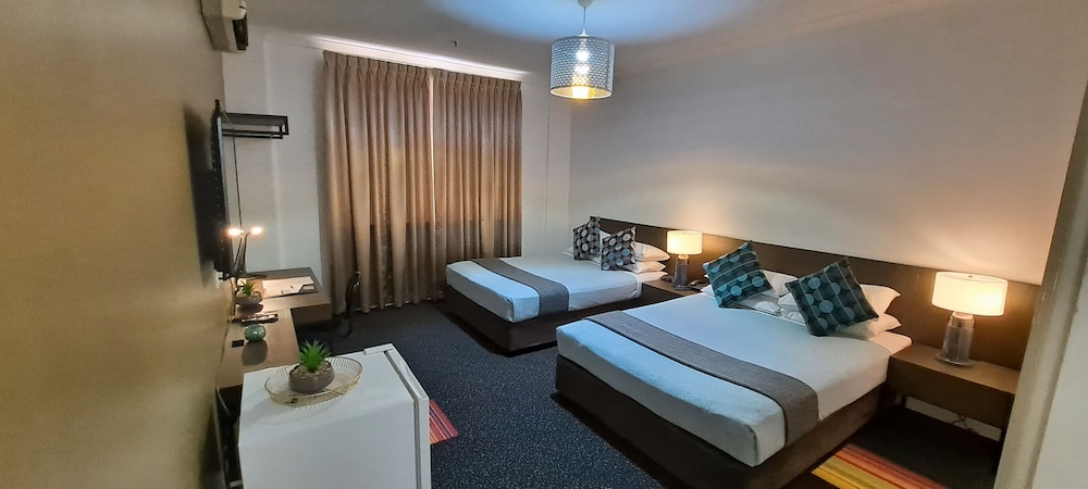 Criterion Hotel 24/57