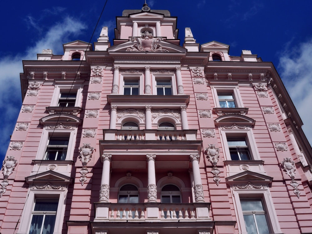 Hotel Opera Prague 4/76