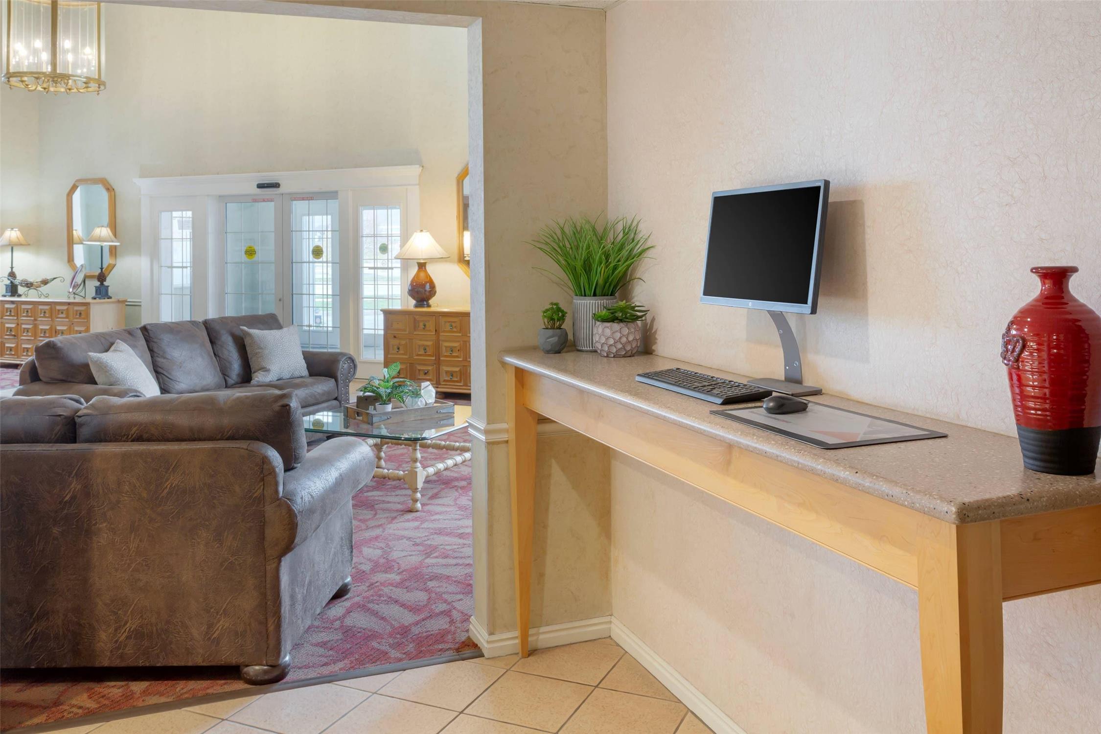 Quality Inn Payson I-15 8/13
