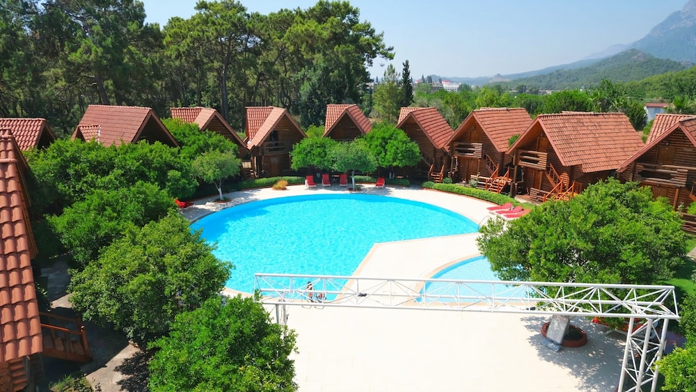 Woodline Hotel 29/33