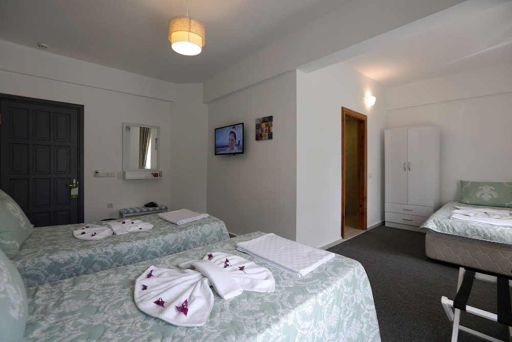 Himm Hotel 13/68