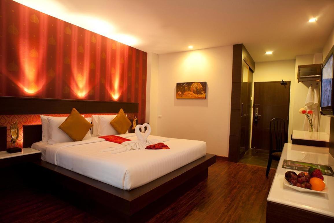 Standard, Double Bed, No Window، Suvarnabhumi Suite 3/5