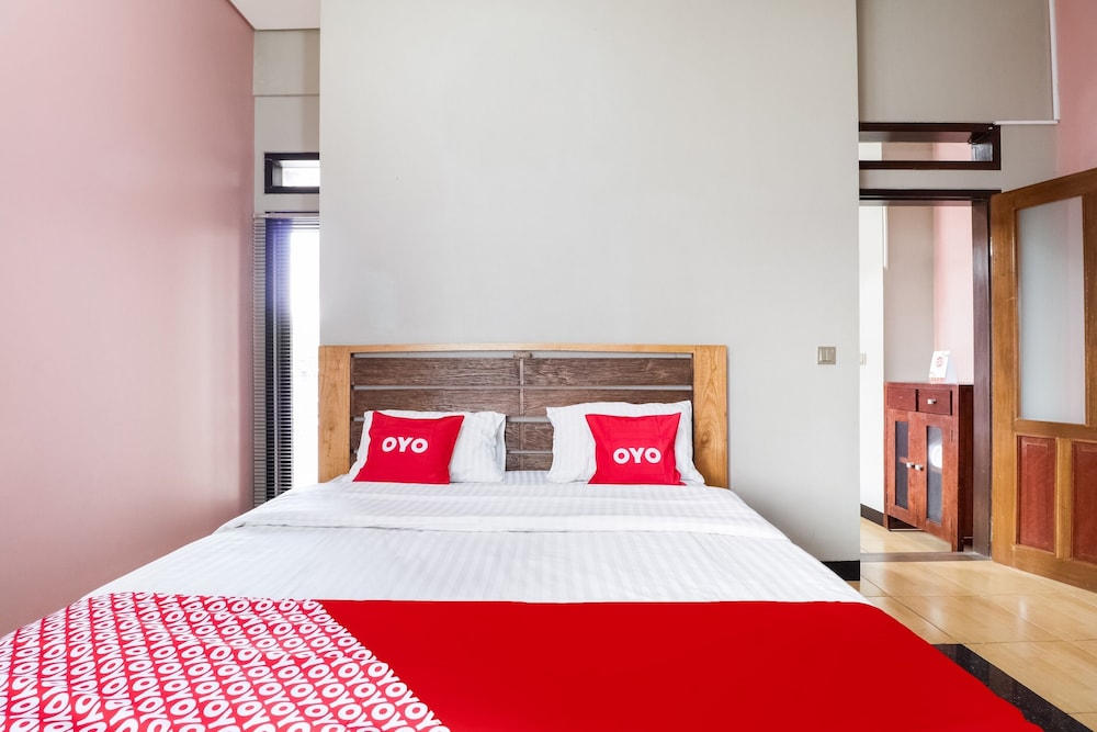 OYO 90026 Guest House Teras Waruga Syariah 3/22