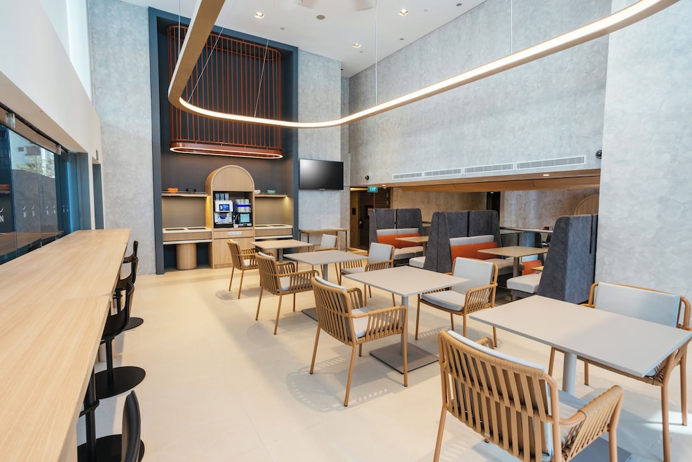 Novotel Living Singapore Orchard 43/60