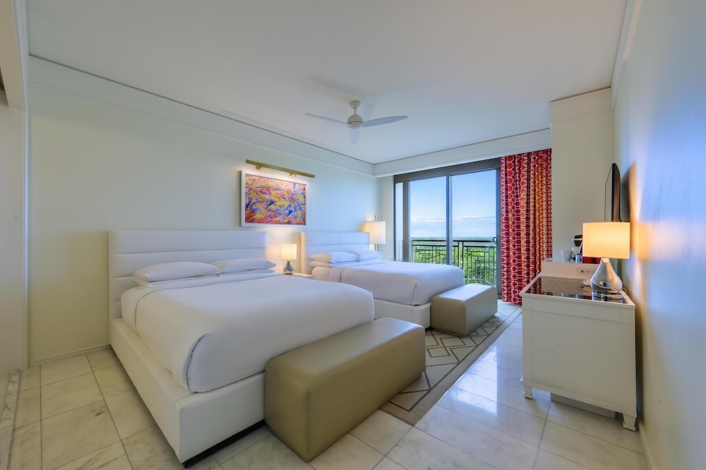 Reserve, 2 Queen Beds, Fountain View